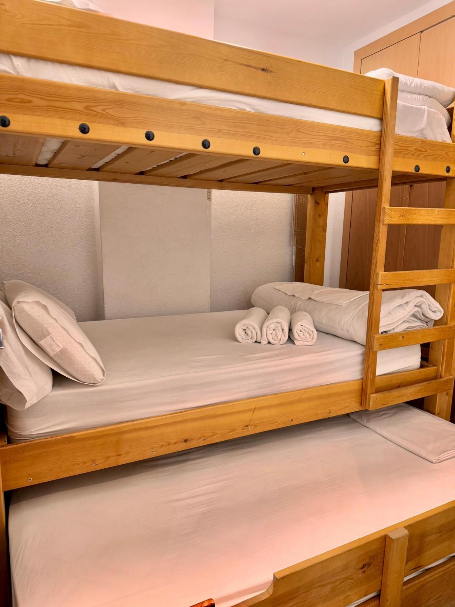 Decris Apartament *