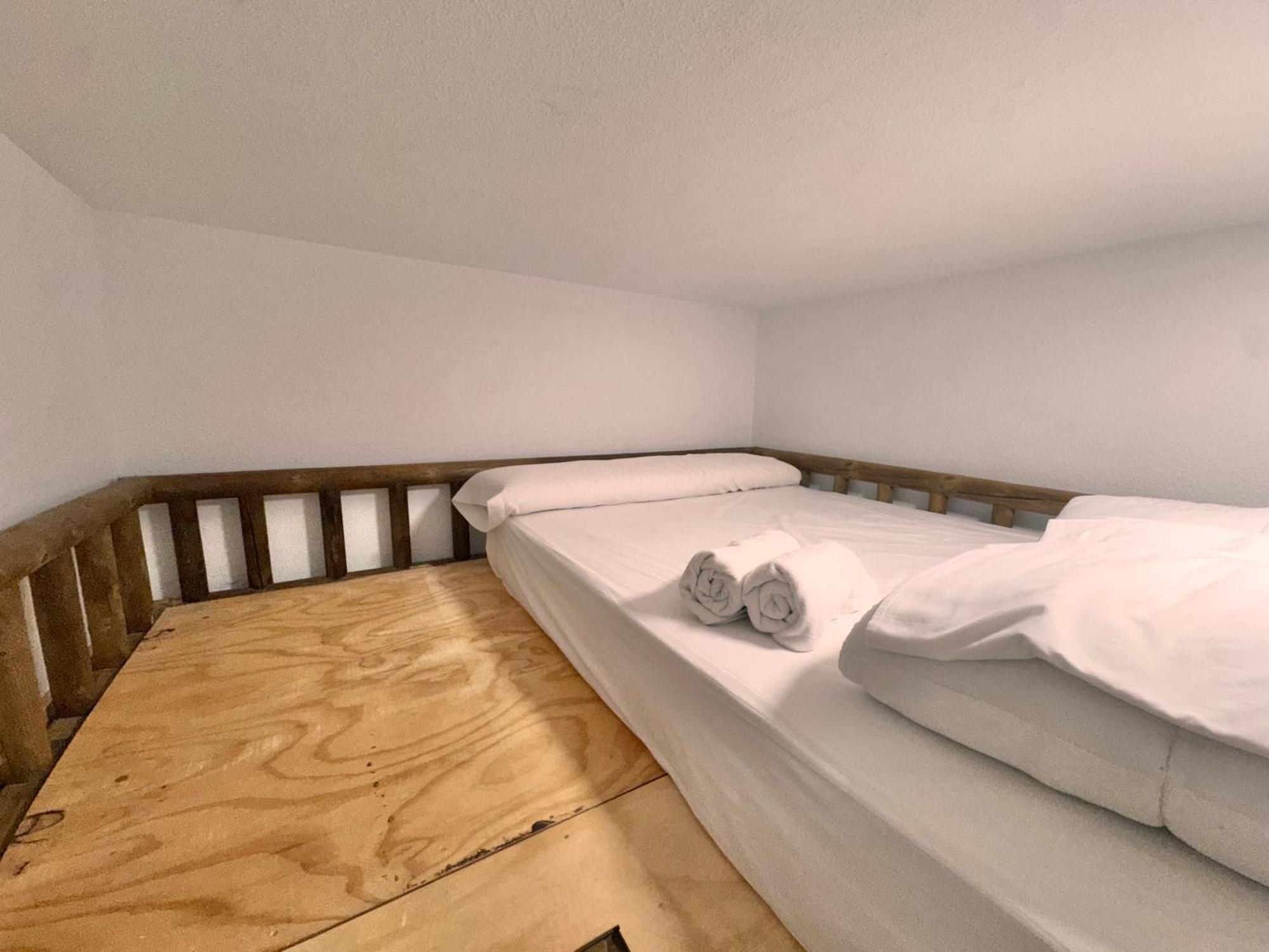 Decris Apartament *